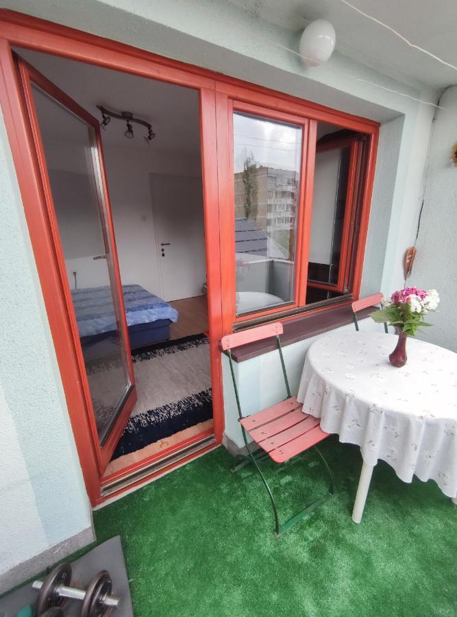 Cozy Room With A Balcony Sarajevo Ngoại thất bức ảnh